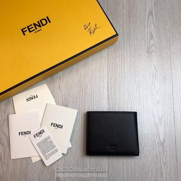 FENDI短夾錢包 19年春夏季最新手包 小摔牛皮 芬迪對折錢包  fdz2141